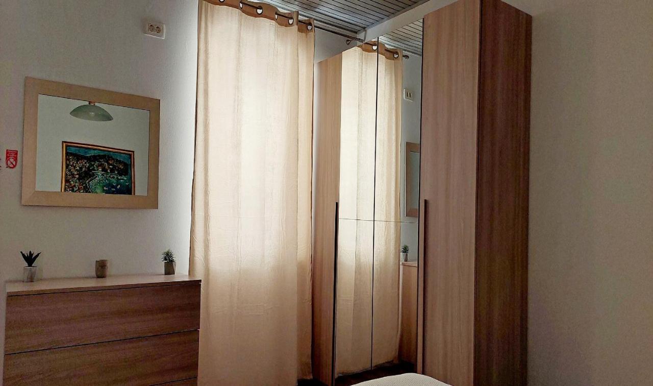 アパートメンツ　オウレリア ドゥブロブニク エクステリア 写真